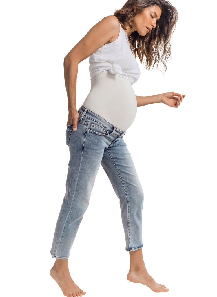 BLANQI Denim Maternity Belly Support Straight Crop Jeans - Sunfade Was –  Mums and Bumps