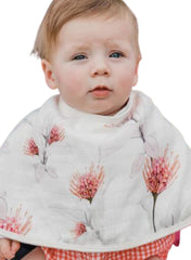 Nursing Cover + Burp Cloth + Bag - Proteas - Mums and Bumps